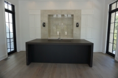 Family Room bar Barea Dekton 3in miter